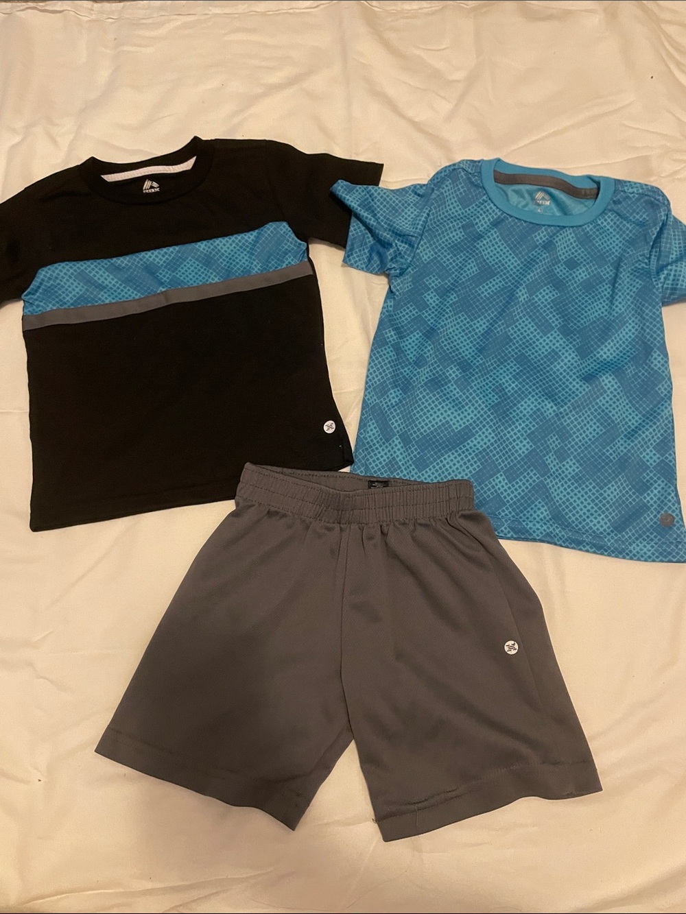 4T athletic bundle - Picture 5 of 5